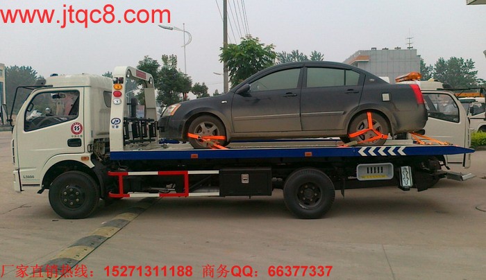 東風(fēng)多利卡平板清障車