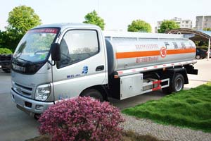 時(shí)代輕卡流動加油車